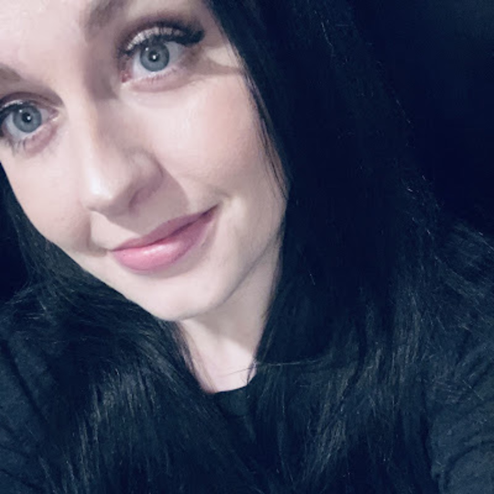 Meet your Posher, Jazmine